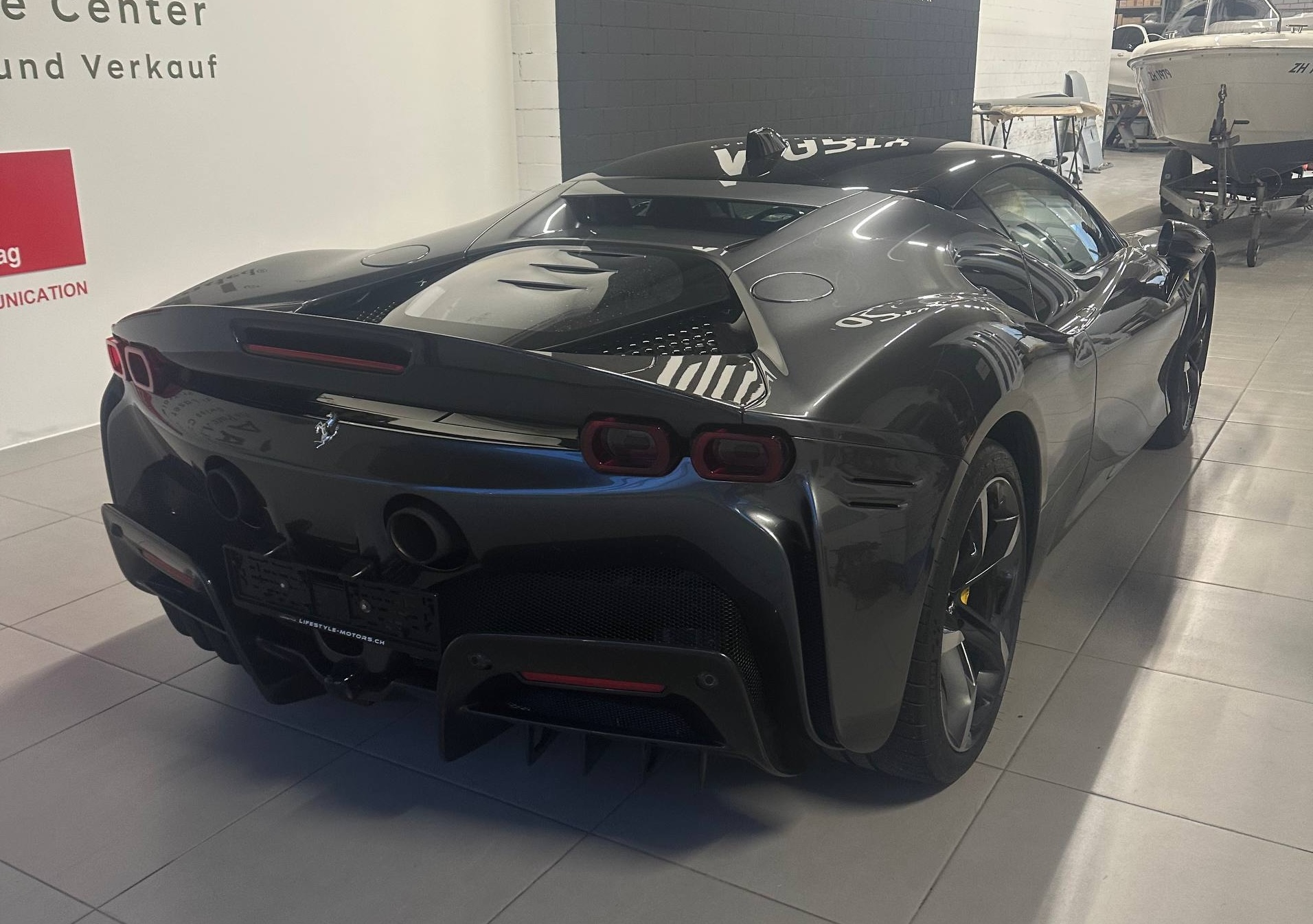 Ferrari SF90